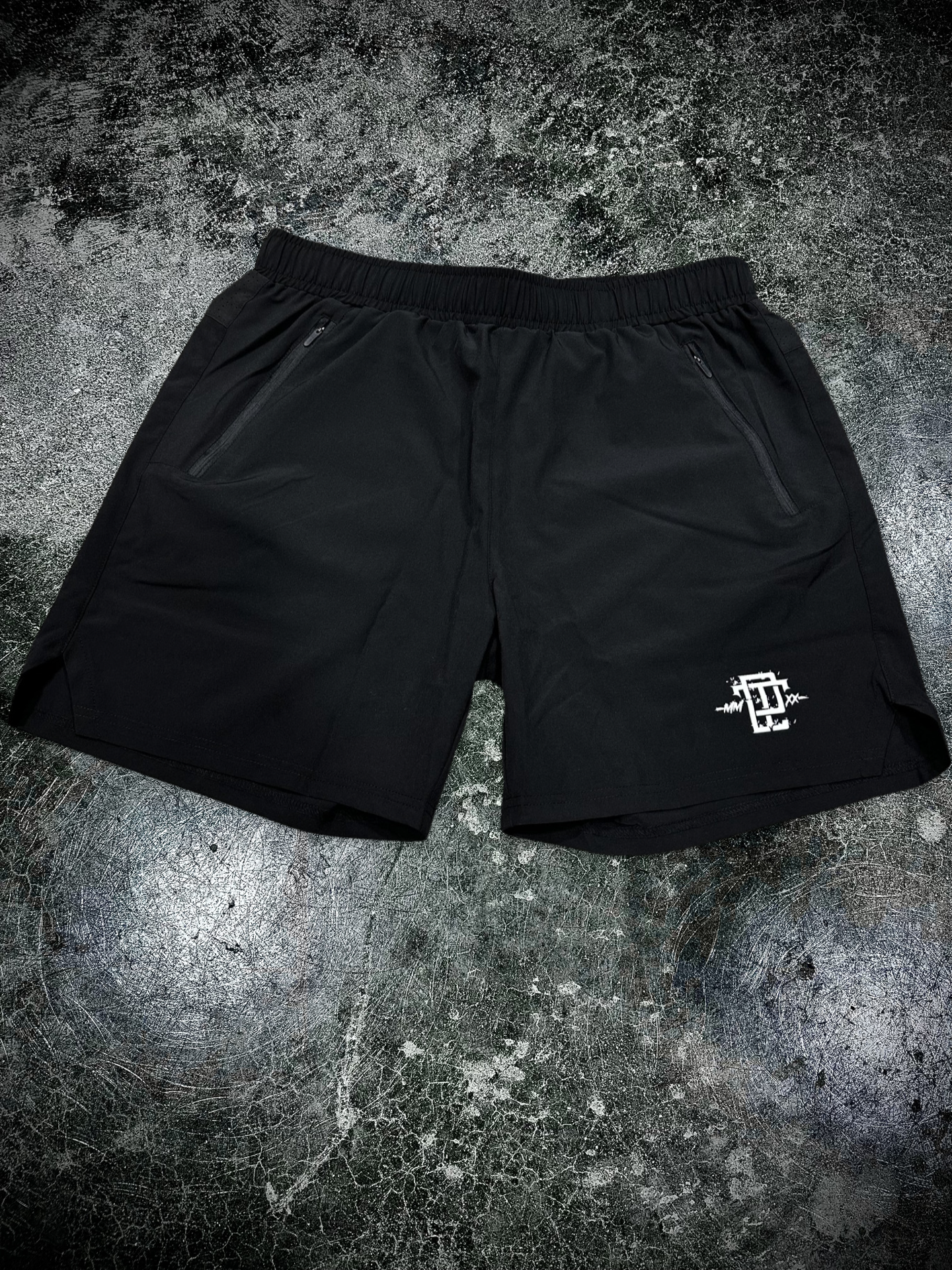 Zeus Shorts - Black
