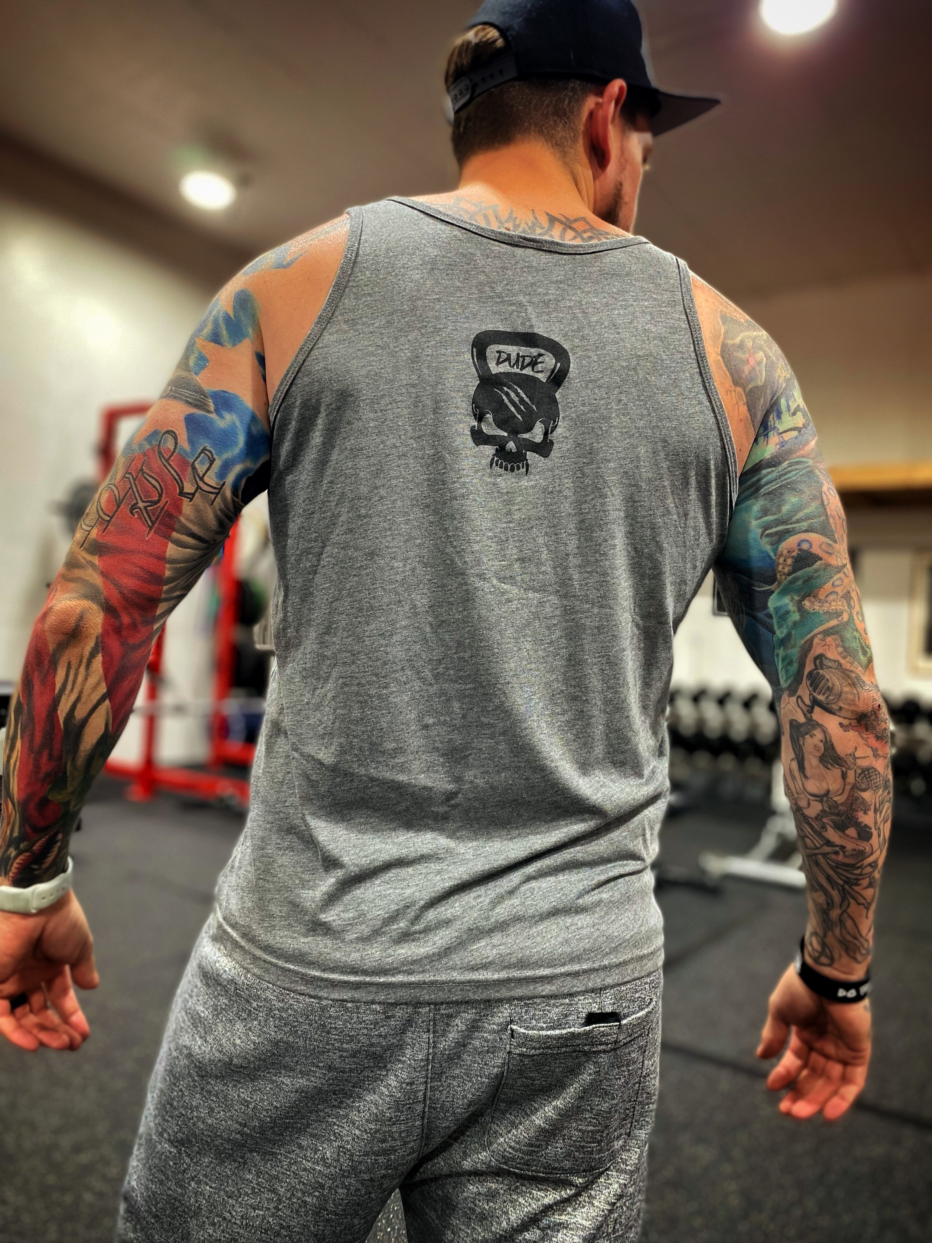 FEAR AVERAGE MEN'S TANK - Dude That Lifts